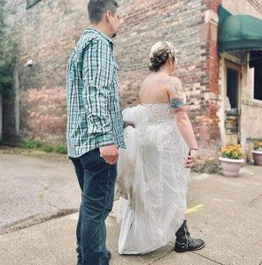 Meet your Posher, Felicia